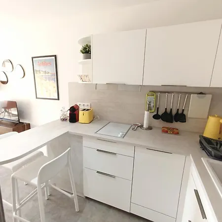 Appartement Parc Vélusine - T2 Lumineux, 4 Couchages, Clim, Terrasse, 2 Piscines&tennis